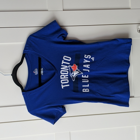 ❄️ 3/$25 Toronto Blue Jays V-Neck T-shirt